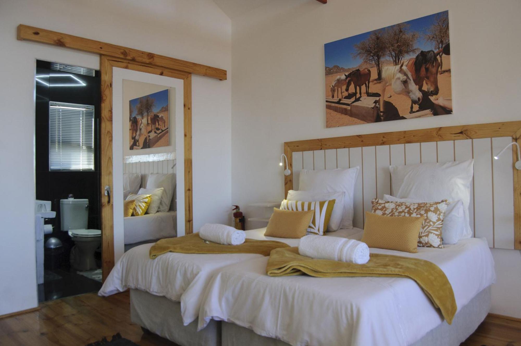 Wildhorses B&B And Self Catering Lüderitz Kültér fotó