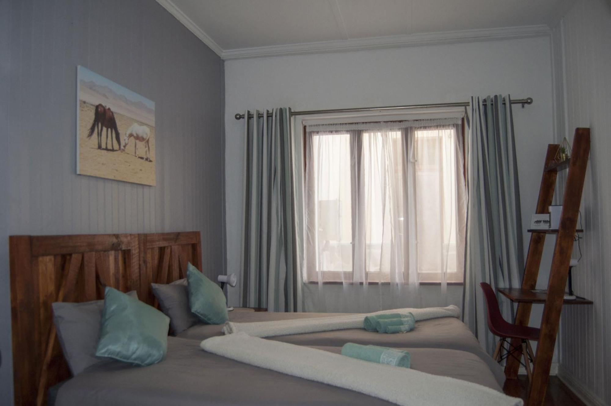 Wildhorses B&B And Self Catering Lüderitz Kültér fotó